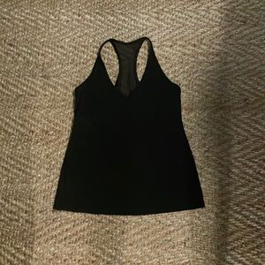 Lululemon top
